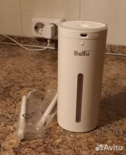 Увлажнитель воздуха Ballu UHB-035, белый