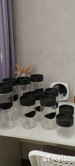 Емкости пластиковые для сыпучих продуктов