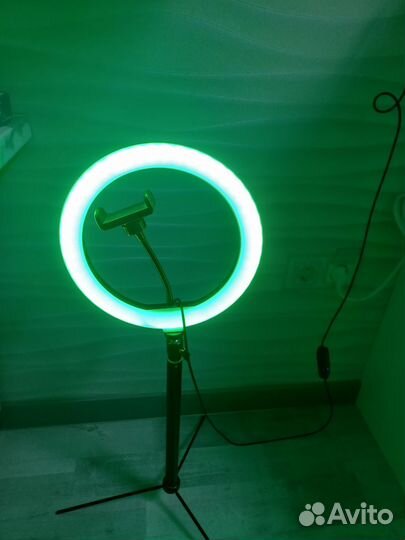 Кольцевая лампа со штативом