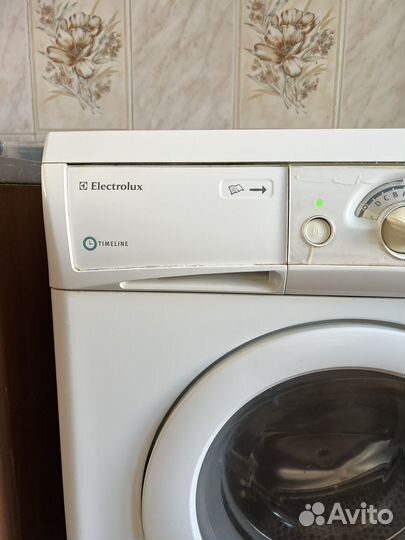 Стиральная машинка Electrolux EWS 1030