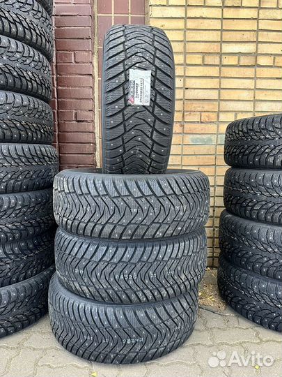 Yokohama IceGuard Stud IG65 275/55 R20 117T