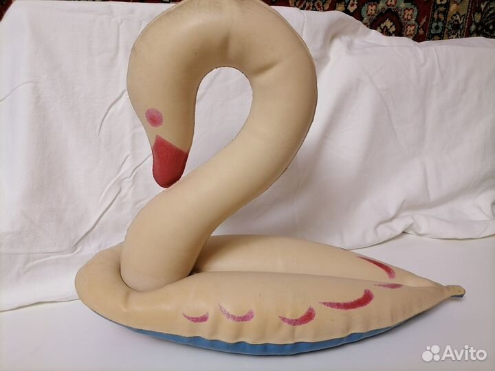 Игрушка надувная для купания Лебедь