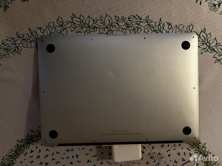 Apple macbook air 13 2012