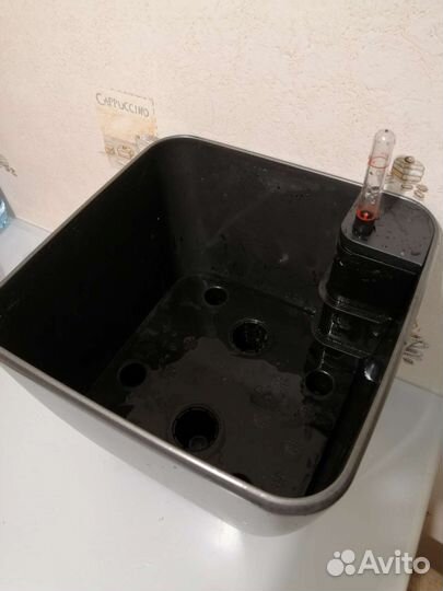 Кашпо с автополивом lechuza