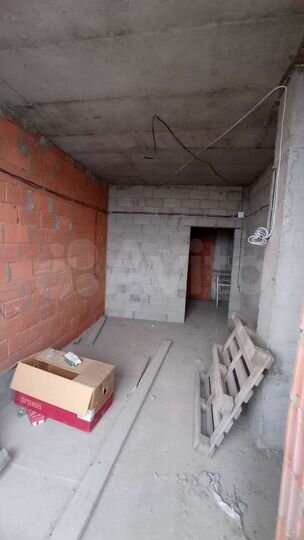 2-к. квартира, 95 м², 8/10 эт.