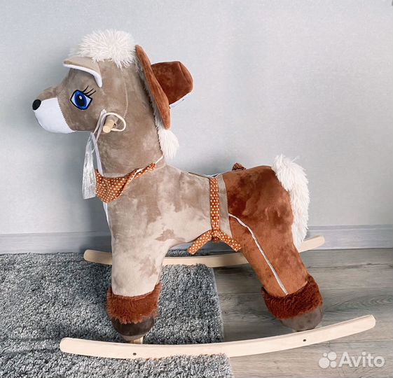 Детская качалка лошадь
