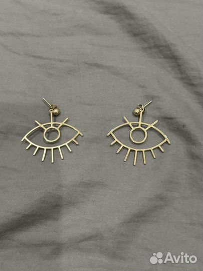 Серьги в форме глаз