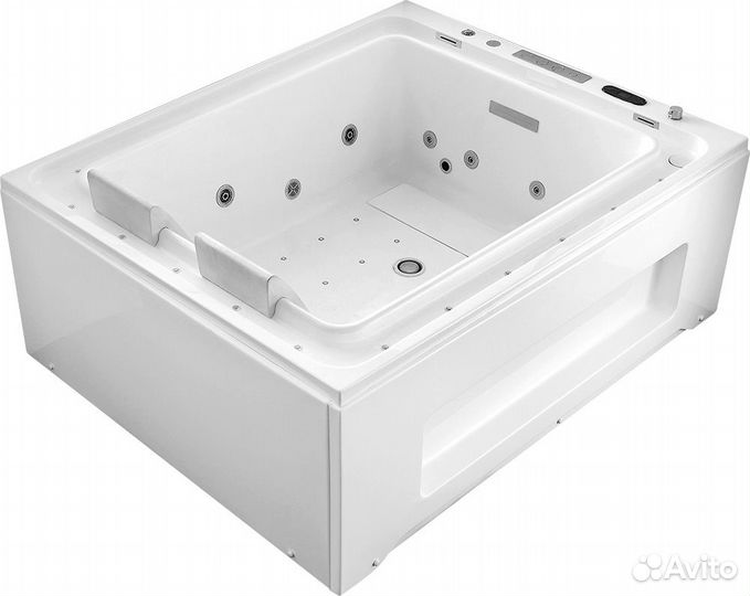 Ванна с гидромассажем