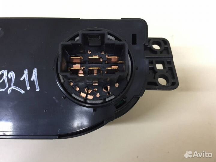 Блок управления климатической установкой Kia Ceed