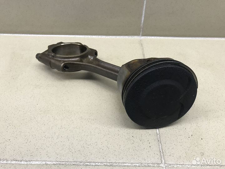 Поршень с шатуном S40 2004-2012