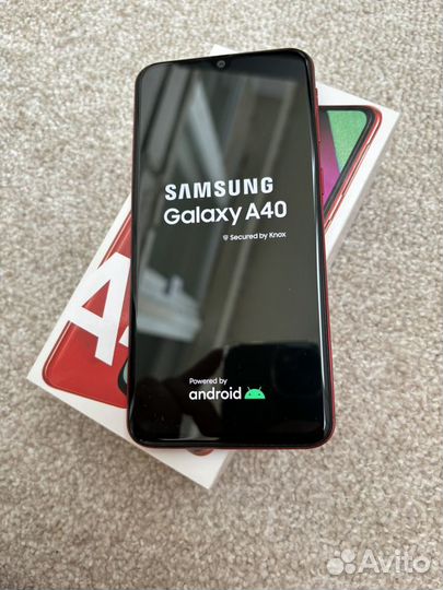 Samsung Galaxy A40, 4/64 ГБ