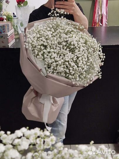 Большой букет из гипсофилы