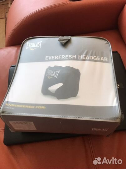Боксерский шлем everlast