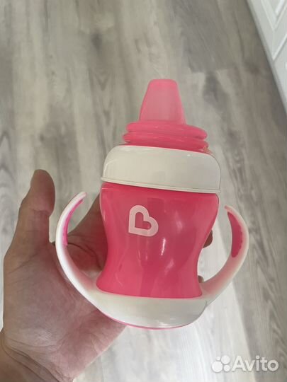 Поильник непроливайка munchkin