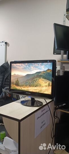 Монитор Samsung 20