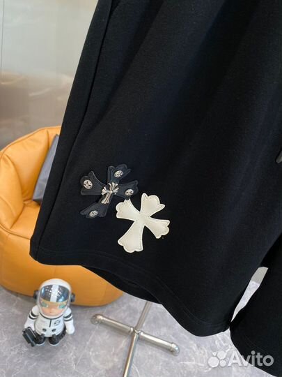 Шорты Chrome Hearts