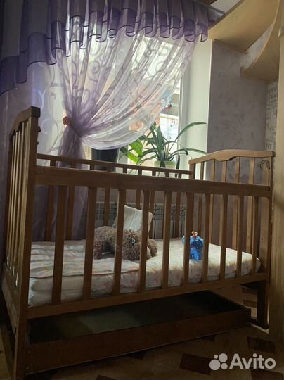Детская кроватка