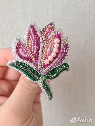 Броши из бисера ручная работа