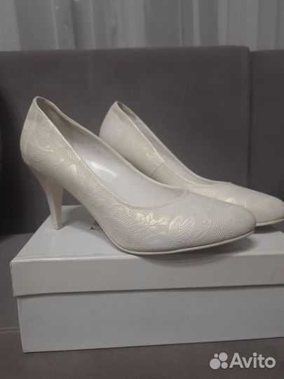 Туфли женские 39 размер
