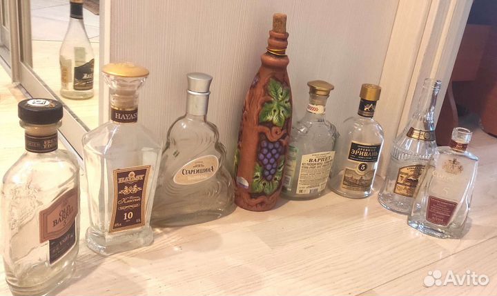 Бутылки от коньяка и вина