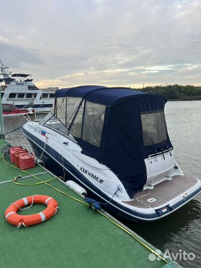 Аренда яхты катера с капитаном