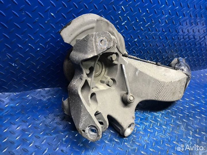 Кулак ступица задний левый Mini Countryman R60