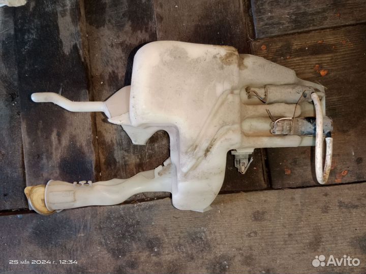 Бачок омывателя mitsubishi space star