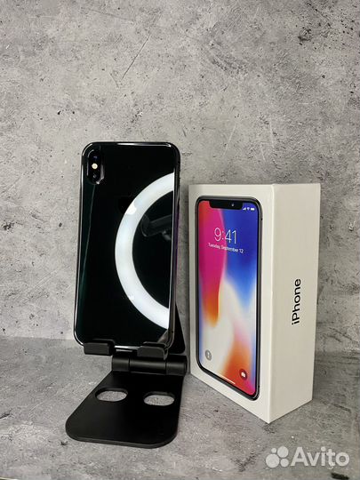 iPhone X