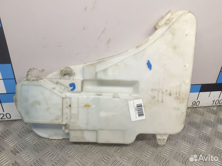 Б/У Бачок омывателя лобового стекла