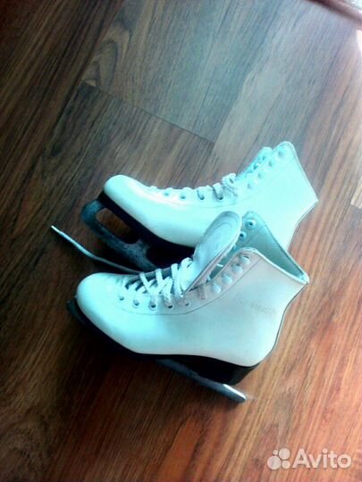 Коньки 33 разм