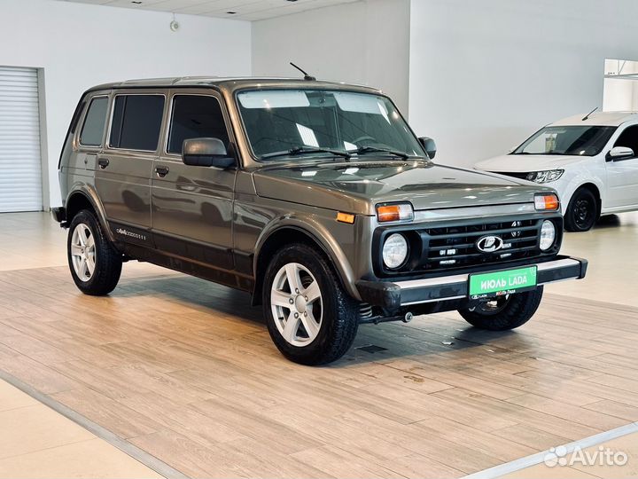LADA 4x4 (Нива) 1.7 МТ, 2021, 48 760 км