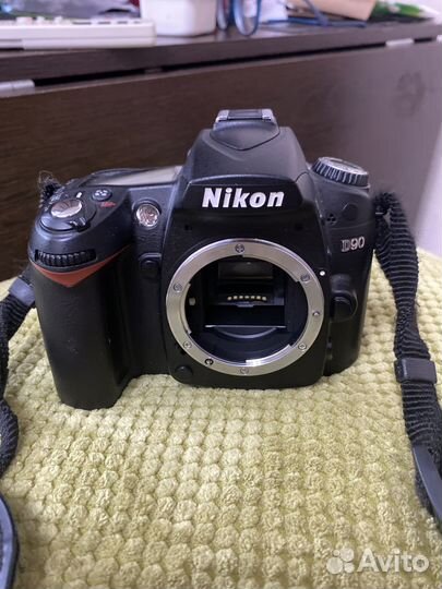Фотоаппарат Nikon D90