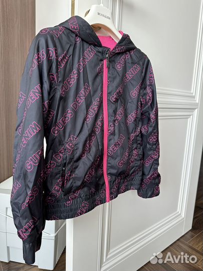 Ветровка Guess