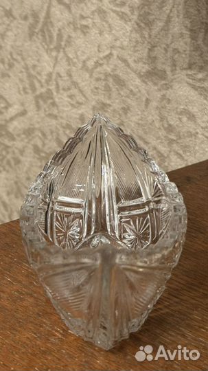 Хрустальная ваза конфетница