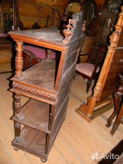 Поставец (этажерка ) старинный резной дубовый