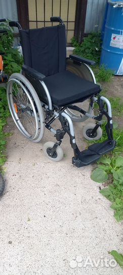 Инвалидная коляска