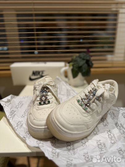 Кроссовки для девочк zara 31