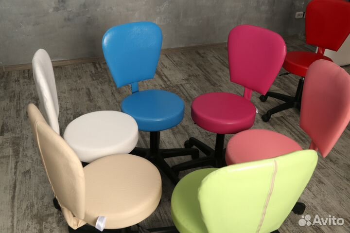 Стул косметолога