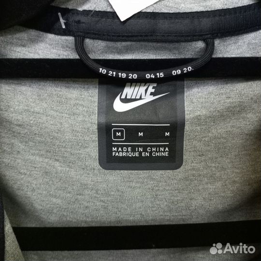 Спортивная кофта nike