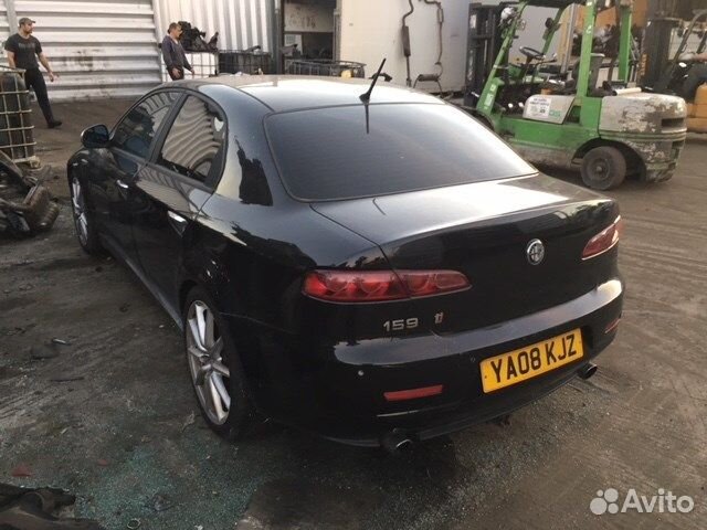 Разбор на запчасти Alfa Romeo 159