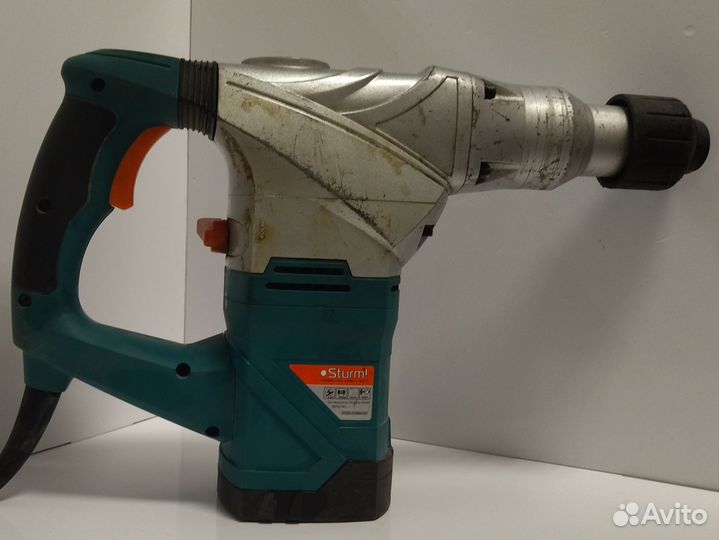 Перфоратор Sturm RH2518