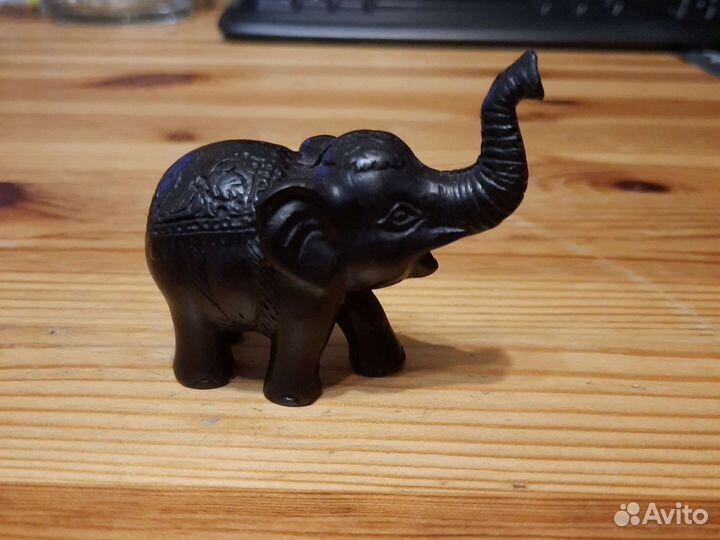 Стеклянные камни, слоник, ящерица, шкатулка