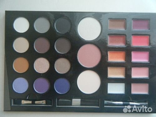 Профессиональная палитра Oriflame Make That Change