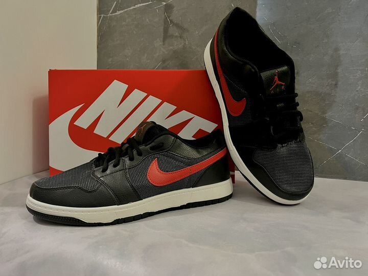 Кроссовки Nike Air Jordan 1 Low Black