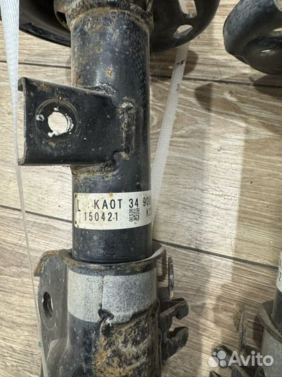 Передние амортизаторы mazda cx-5 2015 год