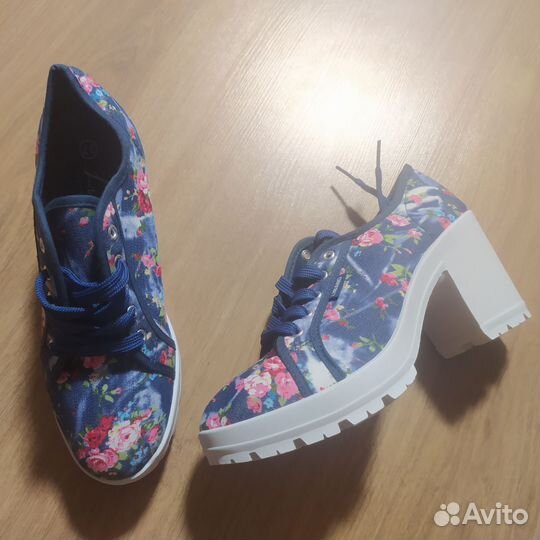 Женская обувь 37 размер