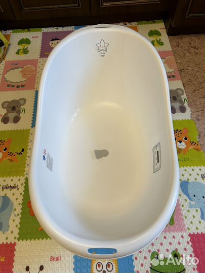 Ванночка для купания с термометром