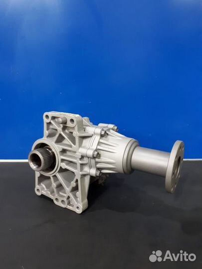 Передний редуктор Нyundаi/KIA 473003B800 раздатка