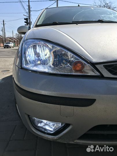 Ford Focus 2.0 AT, 2003, битый, 193 400 км