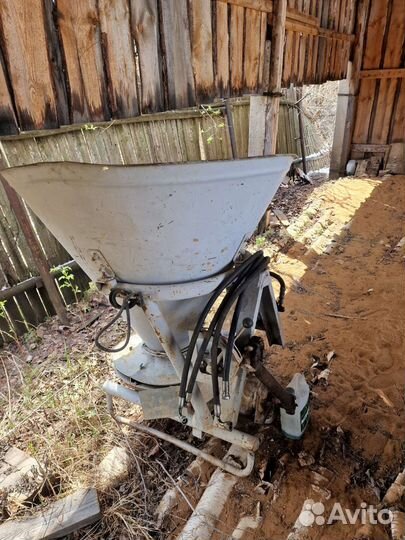 Продам плуг для мтз 82